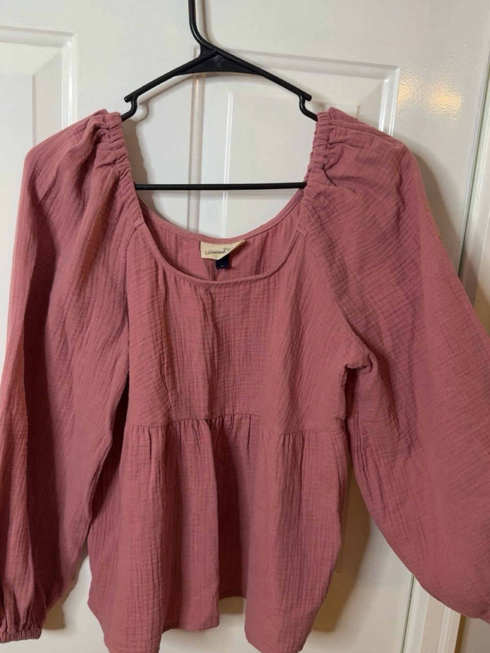 Universal Thread Mauve Peasant Blouse with Puff Sleeves